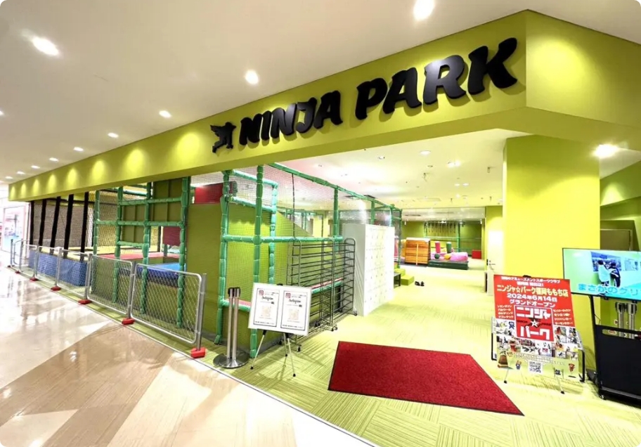 MARK IS福岡ももち店